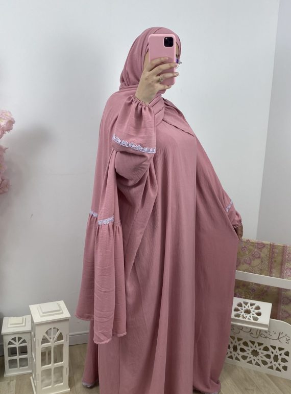 3071ABF5-B3D9-494A-93C0-5AF884CB3E47